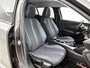 Peugeot 2008 1.2 130pk Allure Automaat | Navigatie | Climate Control | Cruise Control | Camera | 17"LMV | Keyless Entry/Start | Parkeersensoren Voor + Achter | Apple Carplay/Android Auto |