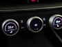 Skoda Superb Combi 1.5 TSI MHEV First Edition | Trekhaak | Stoelverwarming | Keyless | 3-zone airco | Achteruitrijcamera | Navigatie | Adaptieve cruise control | Dodehoek detectie |