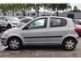 Toyota Yaris 1.0 VVT-i Idols | 5 deurs | Elek ramen | Leuke auto