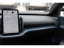 Volvo EX30 Cross Country Twin Motor Performance Ultra 69 kWh | 360º camera | Panorama Dak | 22KW Boordlader | Elektrisch Verstelbare Voorstoelen | Audio by Harman Kardon | Keyless Entry | Extra Getint Glas Achter