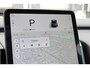 Volvo EX30 Cross Country Twin Motor Performance Ultra 69 kWh | 360º camera | Panorama Dak | 22KW Boordlader | Elektrisch Verstelbare Voorstoelen | Audio by Harman Kardon | Keyless Entry | Extra Getint Glas Achter
