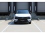 Volvo EX30 Cross Country Twin Motor Performance Ultra 69 kWh | 360º camera | Panorama Dak | 22KW Boordlader | Elektrisch Verstelbare Voorstoelen | Audio by Harman Kardon | Keyless Entry | Extra Getint Glas Achter