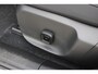 Volvo EX30 Cross Country Twin Motor Performance Ultra 69 kWh | 360º camera | Panorama Dak | 22KW Boordlader | Elektrisch Verstelbare Voorstoelen | Audio by Harman Kardon | Keyless Entry | Extra Getint Glas Achter