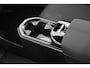 Volvo EX30 Cross Country Twin Motor Performance Ultra 69 kWh | 360º camera | Panorama Dak | 22KW Boordlader | Elektrisch Verstelbare Voorstoelen | Audio by Harman Kardon | Keyless Entry | Extra Getint Glas Achter