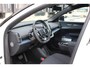 Volvo EX30 Cross Country Twin Motor Performance Ultra 69 kWh | 360º camera | Panorama Dak | 22KW Boordlader | Elektrisch Verstelbare Voorstoelen | Audio by Harman Kardon | Keyless Entry | Extra Getint Glas Achter