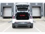 Volvo EX30 Cross Country Twin Motor Performance Ultra 69 kWh | 360º camera | Panorama Dak | 22KW Boordlader | Elektrisch Verstelbare Voorstoelen | Audio by Harman Kardon | Keyless Entry | Extra Getint Glas Achter