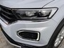 Volkswagen T-Roc 1.5 TSI Sport AUT. LED / CARPLAY / NAVI