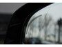 Volvo V60 T6 Plug-in hybrid AWD Plus Dark | Trekhaak | 360 graden camera | Verwarmbare voorstoelen en stuurwiel | Premium audio by Harman Kardon | Adaptieve cruise control | Verwarmbare achterbank en achterruit