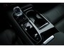 Volvo V60 T6 Plug-in hybrid AWD Plus Dark | Trekhaak | 360 graden camera | Verwarmbare voorstoelen en stuurwiel | Premium audio by Harman Kardon | Adaptieve cruise control | Verwarmbare achterbank en achterruit
