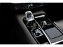 Volvo V60 T6 Plug-in hybrid AWD Plus Dark | Trekhaak | Verwarmbare voorstoelen en stuurwiel | 360 graden camera | Premium audio by Harman Kardon | Premium audio by Harman Kardon | Apple carplay/Android auto