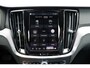 Volvo V60 T6 Plug-in hybrid AWD Plus Dark | Trekhaak | Verwarmbare voorstoelen en stuurwiel | 360 graden camera | Premium audio by Harman Kardon | Premium audio by Harman Kardon | Apple carplay/Android auto