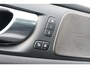 Volvo V60 T6 Plug-in hybrid AWD Plus Dark | Trekhaak | Verwarmbare voorstoelen en stuurwiel | 360 graden camera | Premium audio by Harman Kardon | Premium audio by Harman Kardon | Apple carplay/Android auto