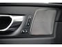 Volvo XC60 T6 Plus Black Edition Recharge Plug-In Hybrid AWD | HUD | Pano | H&K | Trekhaak | Stoelventilatie | 360 camera |