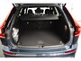 Volvo XC60 T6 Plus Black Edition Recharge Plug-In Hybrid AWD | HUD | Pano | H&K | Trekhaak | Stoelventilatie | 360 camera |
