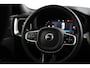 Volvo XC60 T6 Plus Black Edition Recharge Plug-In Hybrid AWD | HUD | Pano | H&K | Trekhaak | Stoelventilatie | 360 camera |