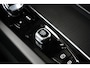 Volvo XC60 T6 Plus Black Edition Recharge Plug-In Hybrid AWD | HUD | Pano | H&K | Trekhaak | Stoelventilatie | 360 camera |