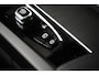 Volvo XC60 T6 Plus Black Edition Recharge Plug-In Hybrid AWD | HUD | Pano | H&K | Trekhaak | Stoelventilatie | 360 camera |