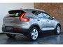 Volvo XC40 T2 Inscription | Lederen bekleding | Panoramadak | Semi Elektrische Wegklapbare Trekhaak | Elektrische wegklapbare trekhaak | Elektrische bedienbare voorstoelen | Dealeronderhouden | 1ste Eigenaar |