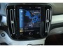 Volvo XC40 T2 Inscription | Lederen bekleding | Panoramadak | Semi Elektrische Wegklapbare Trekhaak | Elektrische wegklapbare trekhaak | Elektrische bedienbare voorstoelen | Dealeronderhouden | 1ste Eigenaar |