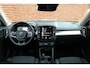 Volvo XC40 T2 Momentum | Parkeersensoren voor+achter | Parkeercamera | Cruise control | Climate control | Keyless start | 18 inch Lichtmetalen velgen |