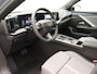 Opel Astra Electric 58 kWh Business Edition | VOORRAAD VOORDEEL | TOT 8 JAAR GARANTIE | VAN € 38.398,- VOOR € 36.398,-