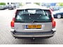 Volvo V70 2.4 Comfort-Line Automaat 140 pk
