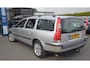 Volvo V70 2.4 Comfort-Line Automaat 140 pk