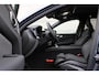 Volvo XC60 T6 Automaat Plug-in hybrid AWD Ultra Black Edition | Luchtvering | Panoramadak | Verwarmbare voorstoelen en stuurwiel | 360 graden camera | Premium audio by Harman Kardon | Head up display