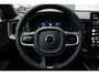 Volvo XC60 T6 Automaat Plug-in hybrid AWD Ultra Black Edition | Luchtvering | Panoramadak | Verwarmbare voorstoelen en stuurwiel | 360 graden camera | Premium audio by Harman Kardon | Head up display