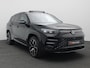 Volkswagen Tayron 1.5 eHybrid R-Line Edition 272PK DSG Pano-Schuifdak, Trekhaak, 360gr. Camera, 20" LM Velgen, Navi, Harman Kardon Audio, Keyless, Side Assist, Elektr. Achterklep, Stoel-stuurverwarming