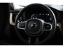 Volvo XC60 T6 Plus Dark Recharge Plug-In Hybrid AWD | Luchtvering | H&K | HUD | Nappa | Trekhaak | Pano | Massage | Stoelventilatie |
