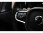 Volvo XC60 T6 Plus Dark Recharge Plug-In Hybrid AWD | Luchtvering | H&K | HUD | Nappa | Trekhaak | Pano | Massage | Stoelventilatie |