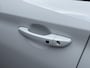 Hyundai Kona Electric EV Comfort 39 kWh / Accu SOH 100% / 8 Jaar Batterijgarantie / Fabrieksgarantie tot 3-2027 / Dealer Onderhouden / 3 Fase Laden CCS Snelladen / Stoel & Stuurwiel Verwarming / Navigatie via Apple Carplay & Android Auto / Adaptieve Cruise / Keyless / DAB /
