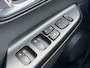 Hyundai Kona Electric EV Comfort 39 kWh / Accu SOH 100% / 8 Jaar Batterijgarantie / Fabrieksgarantie tot 3-2027 / Dealer Onderhouden / 3 Fase Laden CCS Snelladen / Stoel & Stuurwiel Verwarming / Navigatie via Apple Carplay & Android Auto / Adaptieve Cruise / Keyless / DAB /