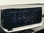 Peugeot 2008 1.2 Hybrid 136 Allure | Cruise control | Parkeersensoren voor & achter | CarPlay |