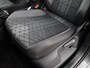 Volkswagen T-Roc 1.5 TSI 150pk DSG R-Line Business · Camera · Panoramadak · Trekhaak afneembaar · Apple/Android Car Play · Navigatie · 18'' Inch ·