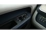 Volkswagen ID. Buzz 77kWh 204pk Pro / Navigatie / Camera / 5-persoons.