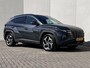 Hyundai Tucson 1.6 T-GDI PHEV Premium 4WD / Fabrieksgarantie tot 03-2027 / Afn. trekhaak 1.350 kg / Camera 360° / Stoelventilatie / Stuur-, stoel- en achterbankverwarming / Navigatie / Apple Carplay Android / 19" LM wielen /