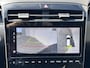 Hyundai Tucson 1.6 T-GDI PHEV Premium 4WD / Fabrieksgarantie tot 03-2027 / Afn. trekhaak 1.350 kg / Camera 360° / Stoelventilatie / Stuur-, stoel- en achterbankverwarming / Navigatie / Apple Carplay Android / 19" LM wielen /