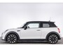 MINI Mini Electric Camden Plus Edition 33 kWh | LEDER | Sportstoelen | Full LED | NAVI | ECC | SOH: 100% | -2e PINKSTERDAG OPEN!-