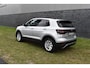 Volkswagen T-Cross 1.0 TSI Life Navigatie Stoelverwarming Carplay Automaat