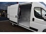 Peugeot Boxer 2.2 BlueHDi 140 S&S L2H2 3.3t Euro 6 Nieuwe registratie 2024/ GEEN BPM/ L2H2/ achteruitrijcamera verzwaard verenpakket, pakket City plus