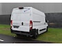 Peugeot Boxer 2.2 BlueHDi 140 S&S L2H2 3.3t Euro 6 Nieuwe registratie 2024/ GEEN BPM/ L2H2/ achteruitrijcamera verzwaard verenpakket, pakket City plus