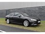 Audi A4 Limousine 35 TFSI S-line 2.0 Mild Hybrid S-line black-line Automaat Leder interieur