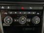 Volkswagen T-Roc 1.5 TSI Sport Business R | TREKHAAK | NAVIGATIE | CAMERA