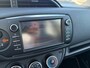 Toyota Yaris 1.0 VVT-i Bi-tone | Navi | Camera | Cruise |