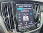 Volvo V60 2.0 T8 Plug-in hybrid AWD Plus Dark | Panoramadak | Head-up Display | 360 camera | Stoelverwarming |