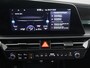 Kia Niro EV DynamicLine 64.8 kWh - SOH 98,4% - Climate Control - Adaptief Cruise Control - Navigatie - Apple/Android Carplay - Fabrieksgarantie Tot 31-07-2031
