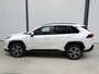 Toyota RAV4 2.5 Plug-in Hybrid AWD ✅Alarm Klasse 3✅Trekhaak✅Head-Up✅Stoelverw. V+A✅Elect. Achterklep✅Keyless