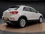 Volkswagen T-Roc 1.0 TSI Life | Camera | Parkeerhulp | ACC | Full LED | Carplay | 17'' |